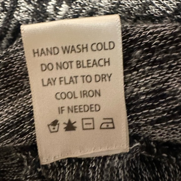 Max Studio Heather Gray Deep V Neck Wrap Draped Open Sweater - Picture 3 of 10